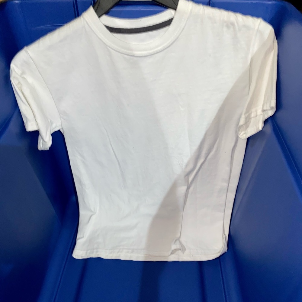 NWOT Hanes Beefy Shirt